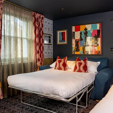 The Kings Arms Pub & Boutique Rooms-3